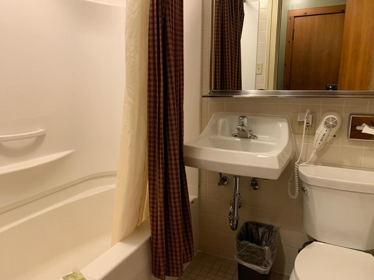 Starved Rock Lodge & Conference Center Utica Экстерьер фото